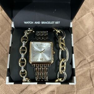 Luxurious Two-Tone Watch and Bracelet Set